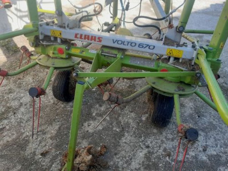 Kreiselheuer Türe ait CLAAS VOLTO 670, Gebrauchtmaschine içinde Belleville sur Meuse (resim 5)