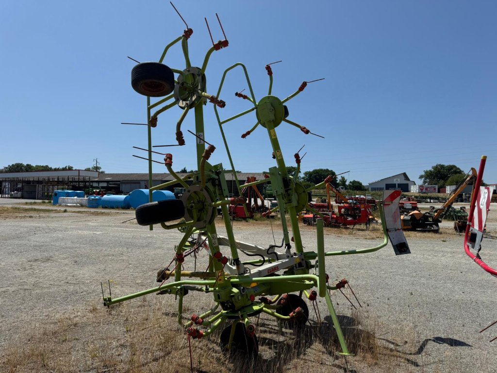 Kreiselheuer typu CLAAS VOLTO 670, Gebrauchtmaschine v GUERET (Obrázek 2)