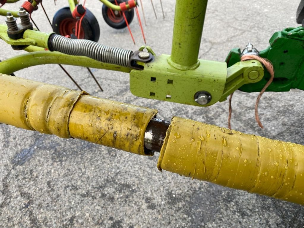 Kreiselheuer του τύπου CLAAS Volto 670, Gebrauchtmaschine σε GUERET (Φωτογραφία 7)