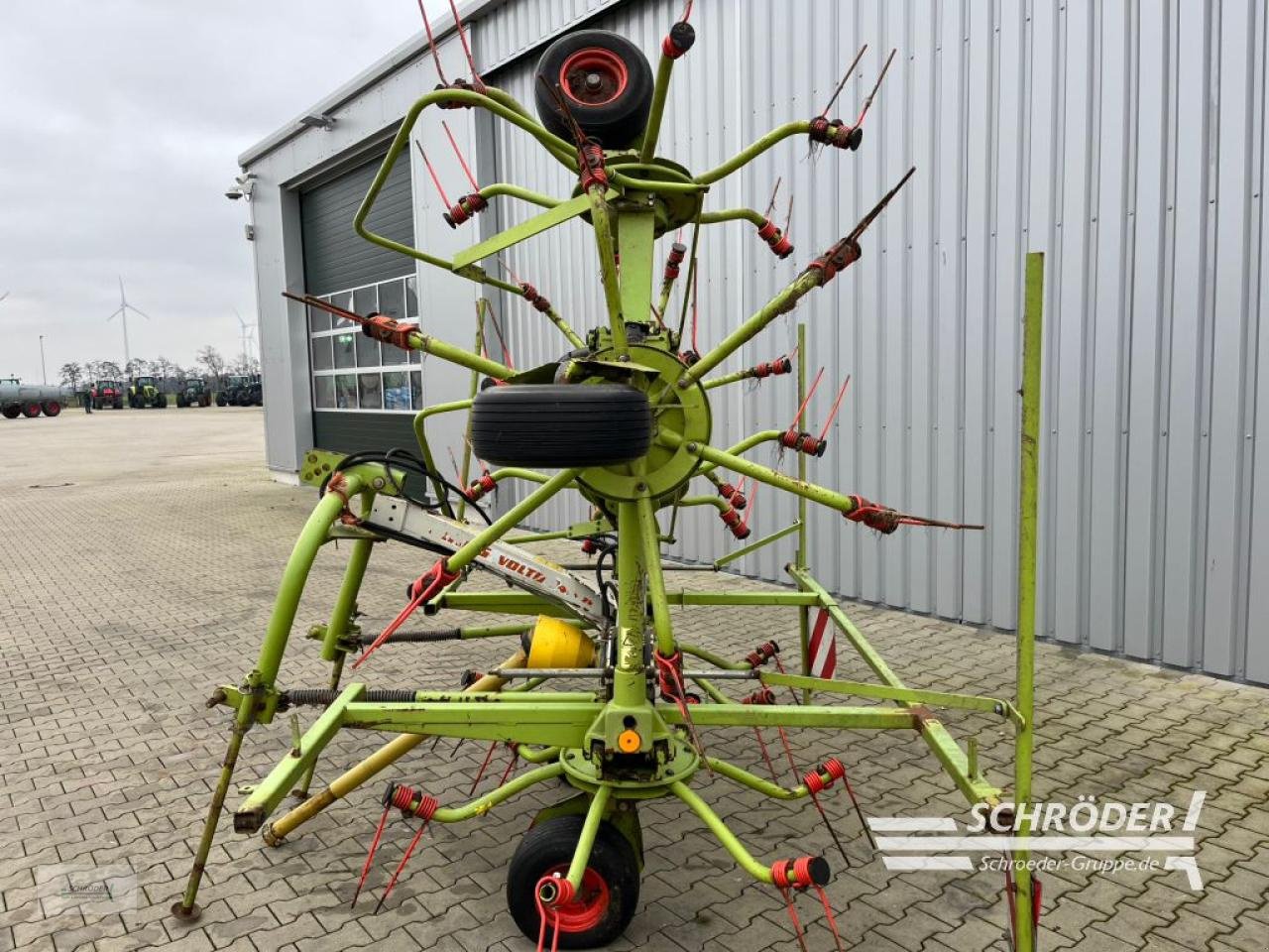 Kreiselheuer des Typs CLAAS VOLTO 740 H, Gebrauchtmaschine in Scharrel (Bild 5)