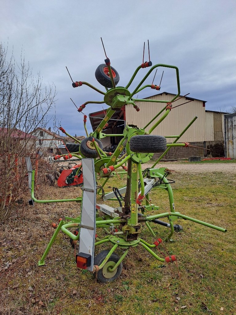Kreiselheuer des Typs CLAAS Volto 770, Gebrauchtmaschine in VERT TOULON (Bild 2)