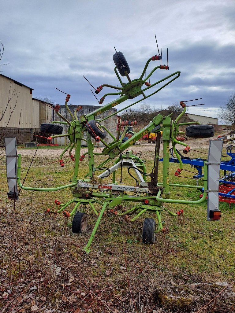 Kreiselheuer des Typs CLAAS Volto 770, Gebrauchtmaschine in VERT TOULON (Bild 3)