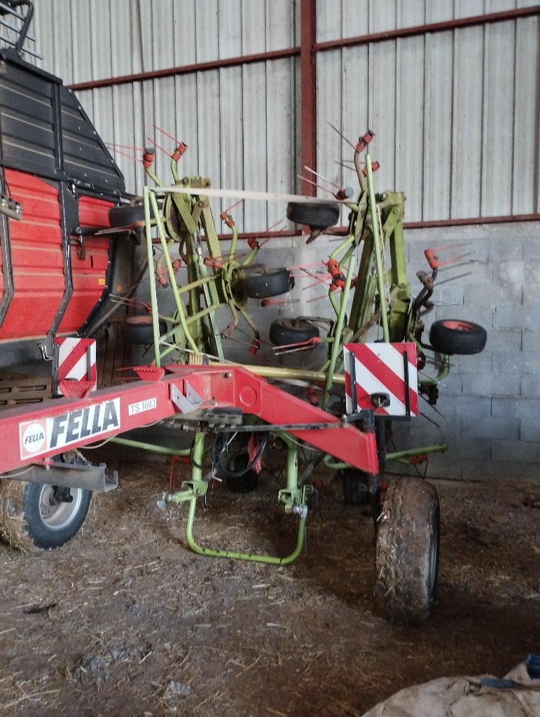 Kreiselheuer des Typs CLAAS Volto 870, Gebrauchtmaschine in Calmont (Bild 1)