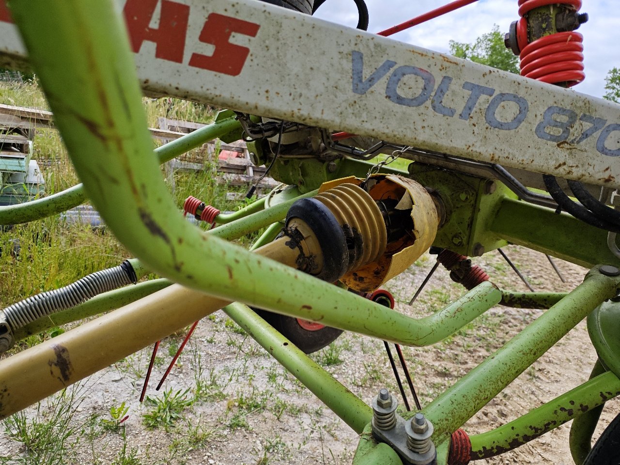 Kreiselheuer of the type CLAAS Volto 870, Gebrauchtmaschine in MORLHON LE HAUT (Picture 2)