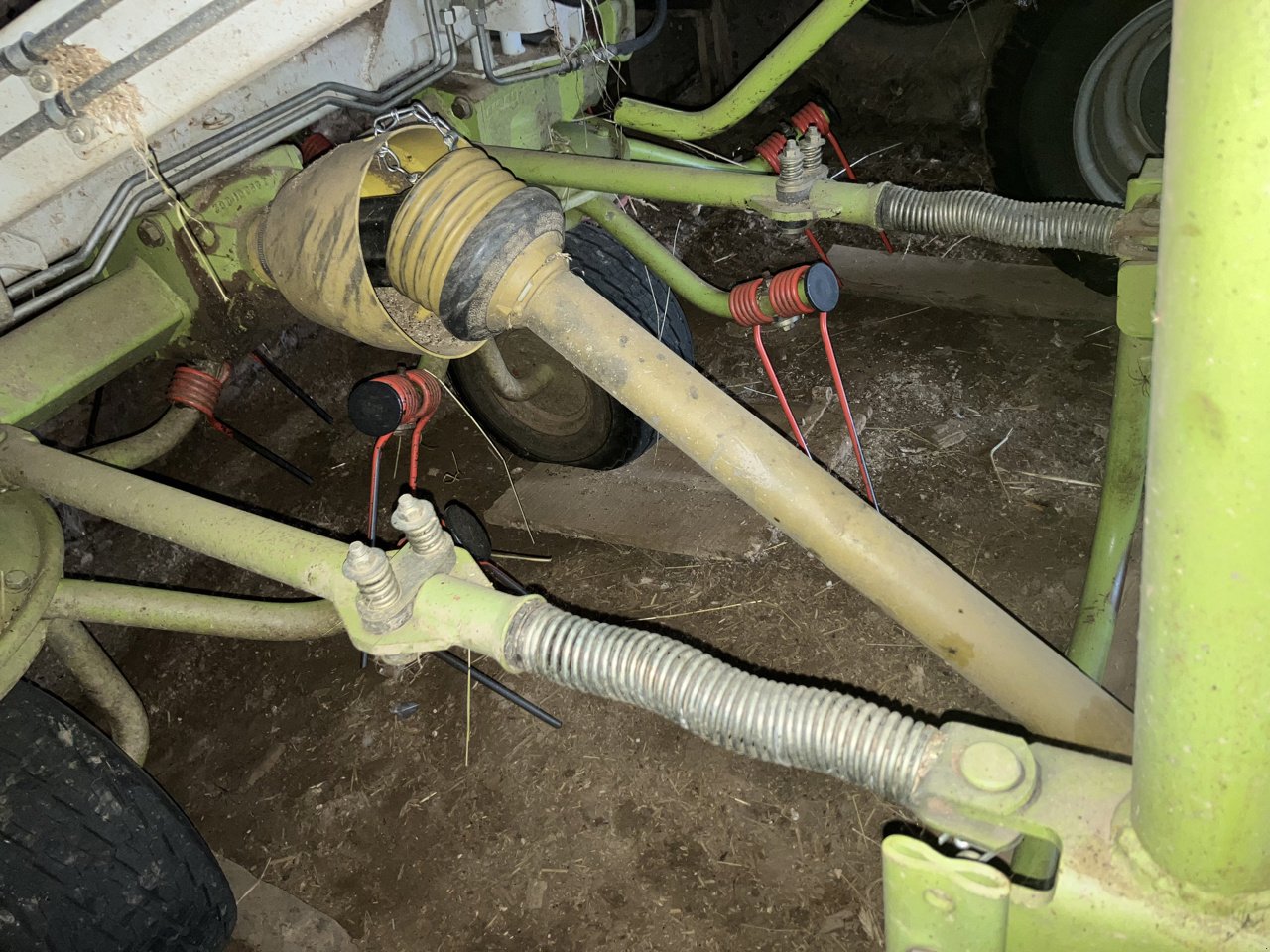 Kreiselheuer of the type CLAAS VOLTO 870, Gebrauchtmaschine in MORLHON LE HAUT (Picture 9)