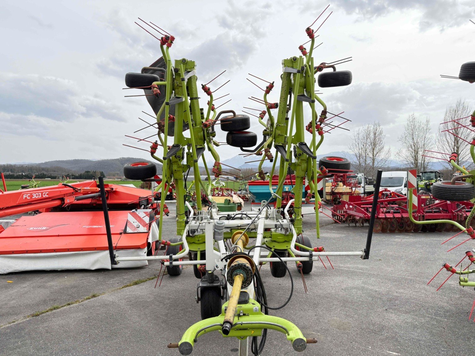 Kreiselheuer des Typs CLAAS VOLTO 900 T, Gebrauchtmaschine in SAINT GAUDENS (Bild 3)