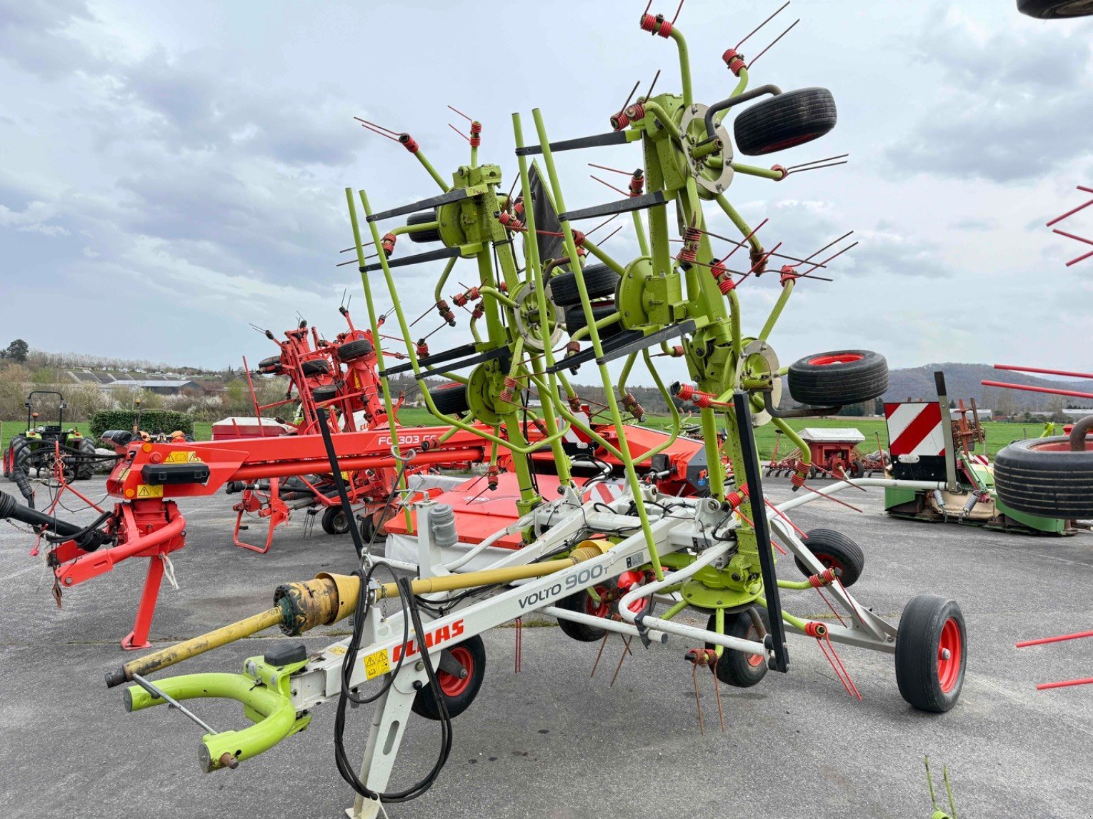 Kreiselheuer des Typs CLAAS VOLTO 900 T, Gebrauchtmaschine in SAINT GAUDENS (Bild 1)