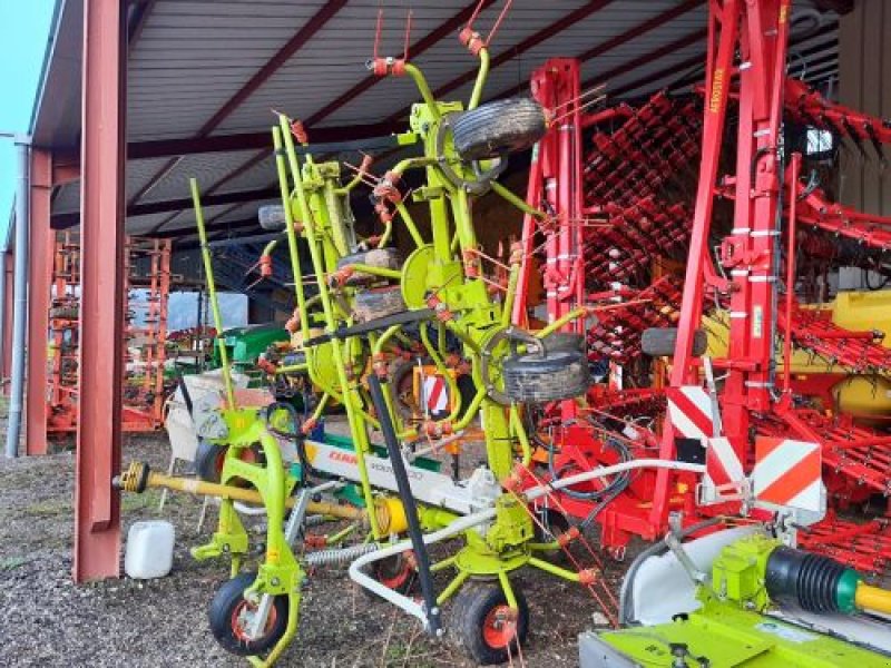 Kreiselheuer des Typs CLAAS VOLTO 900, Gebrauchtmaschine in VELAINES (Bild 3)