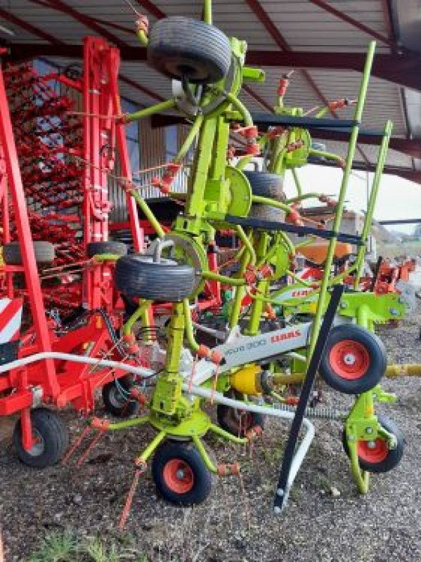 Kreiselheuer des Typs CLAAS VOLTO 900, Gebrauchtmaschine in VELAINES (Bild 2)