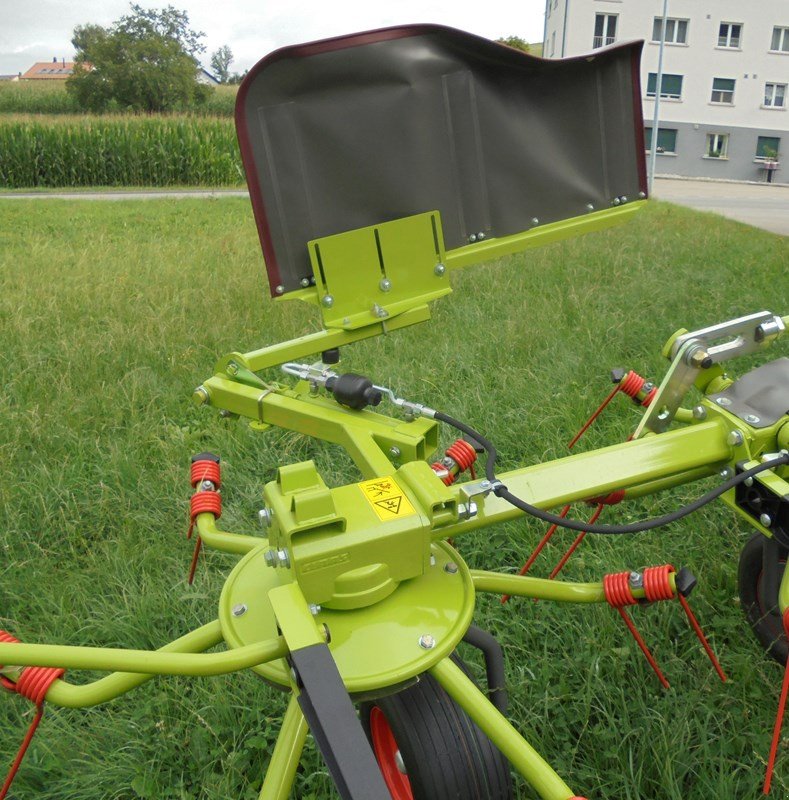 Kreiselheuer des Typs CLAAS Volto 900, Ausstellungsmaschine in Domdidier (Bild 5)