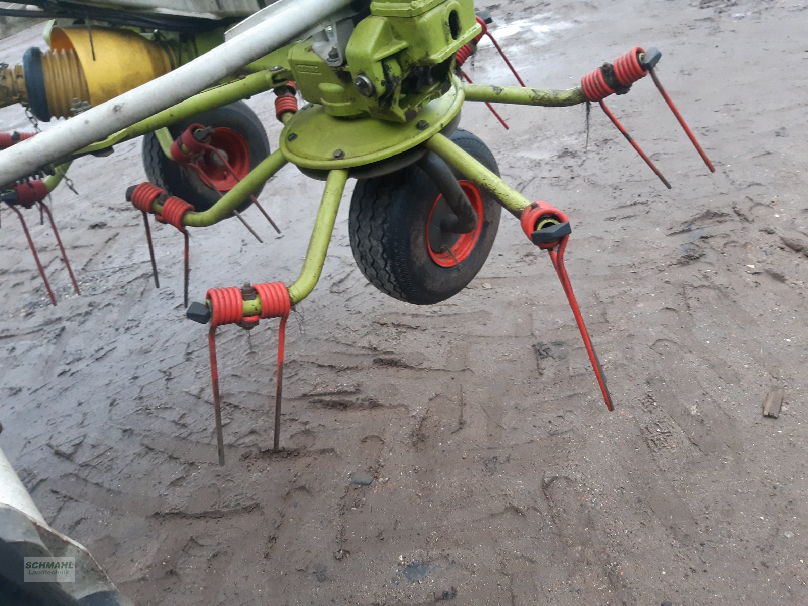 Kreiselheuer des Typs CLAAS VOLTO 900, Gebrauchtmaschine in Oldenburg in Holstein (Bild 4)