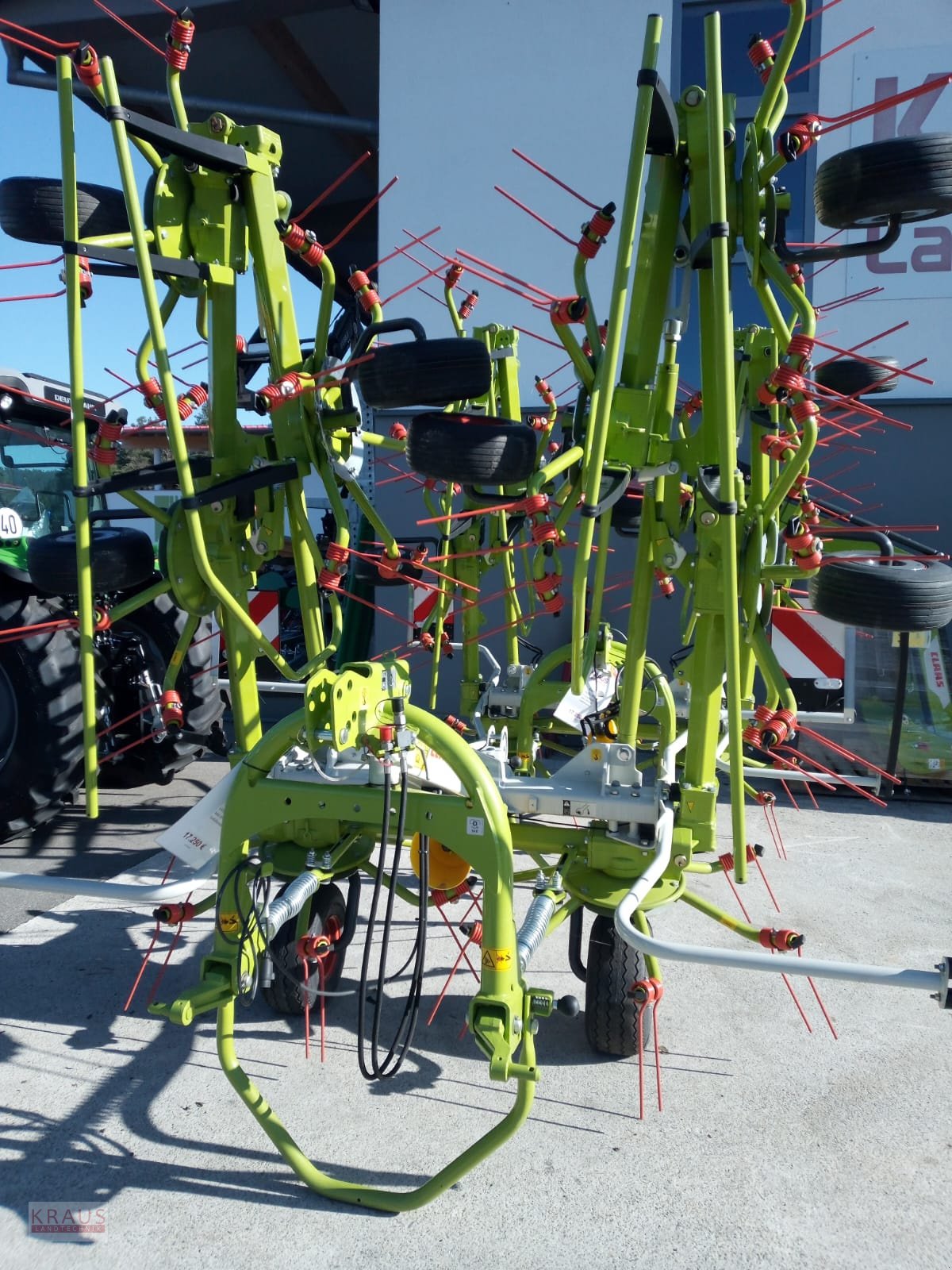 Kreiselheuer des Typs CLAAS Volto 900, Neumaschine in Geiersthal (Bild 1)