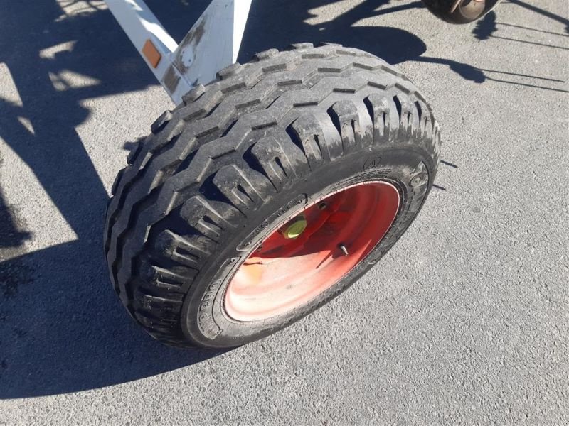 Kreiselheuer des Typs CLAAS WENDER VOLTO 1300 T, Gebrauchtmaschine in Grimma (Bild 27)