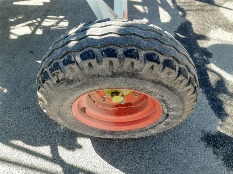 Kreiselheuer des Typs CLAAS WENDER VOLTO 1300 T, Gebrauchtmaschine in Grimma (Bild 25)