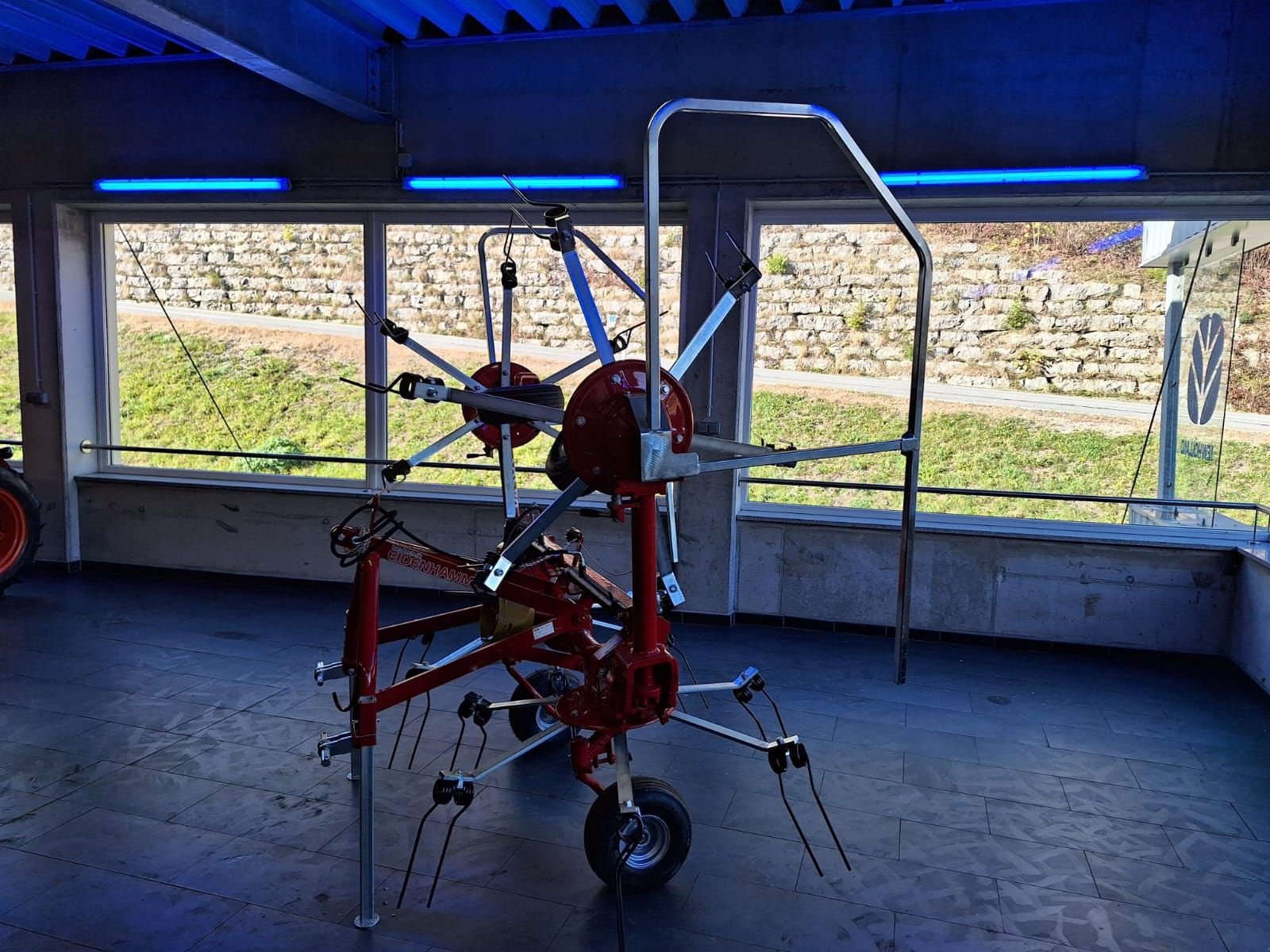 Kreiselheuer des Typs DAROS GIM 460 HY, Neumaschine in Burgkirchen (Bild 3)