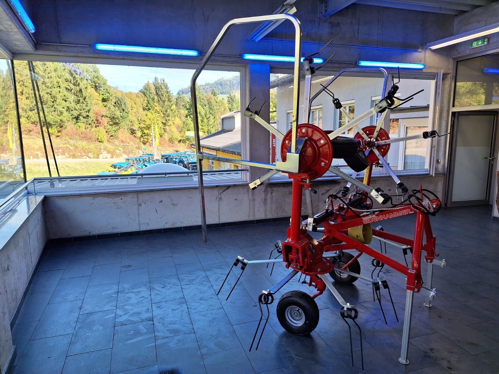 Kreiselheuer des Typs DAROS GIM 460 HY, Neumaschine in Burgkirchen (Bild 4)