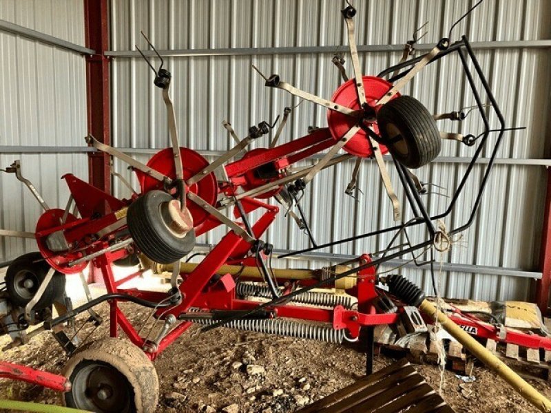 Kreiselheuer of the type Fella FANEUSE FELLA TH 800, Gebrauchtmaschine in Hauteroche (Picture 2)