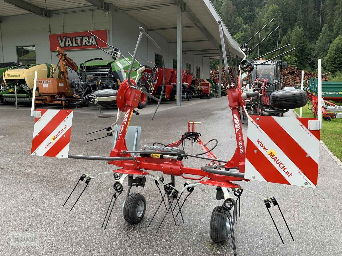 Kreiselheuer des Typs Fella Heuer Sanos 401 DS, Neumaschine in Eben (Bild 9)