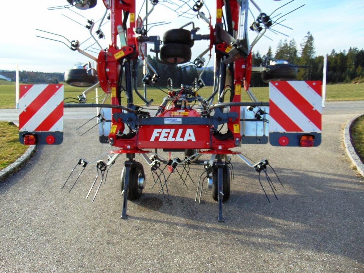 Kreiselheuer des Typs Fella Sanos 11010 DN, Neumaschine in Neukirchen am Walde  (Bild 4)