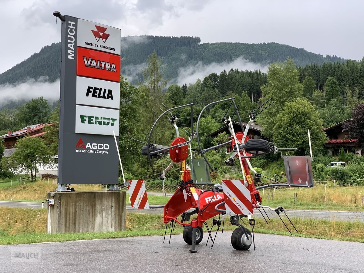 Kreiselheuer des Typs Fella Sanos 401 DS, Neumaschine in Burgkirchen (Bild 1)