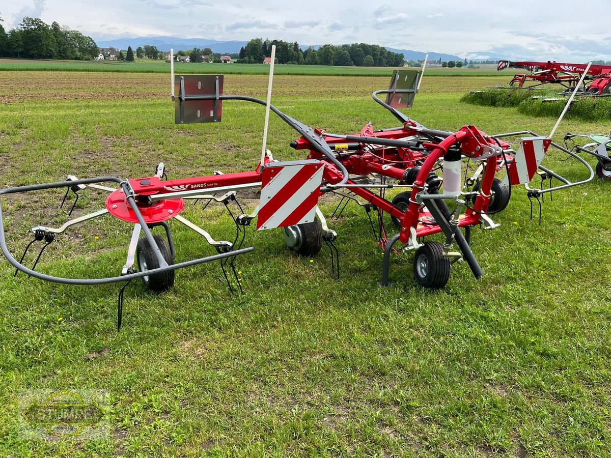 Kreiselheuer des Typs Fella Sanos 5204 DN Twister 5204 DN, Neumaschine in Grafenstein (Bild 1)
