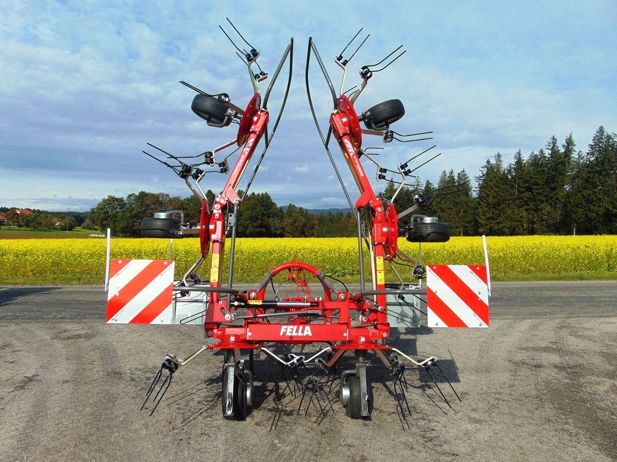 Kreiselheuer des Typs Fella SANOS 6606 DN, Neumaschine in Neukirchen am Walde  (Bild 5)