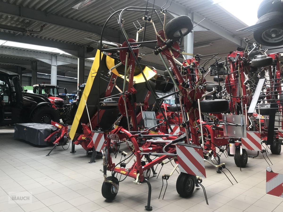 Kreiselheuer des Typs Fella Sanos 6606DN, Neumaschine in Burgkirchen (Bild 2)