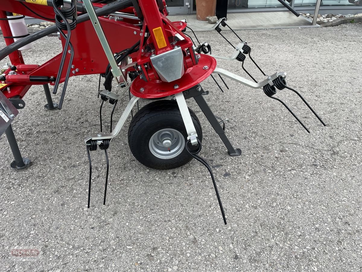 Kreiselheuer des Typs Fella Sanos 8608 DN, Neumaschine in Wieselburg Land (Bild 13)