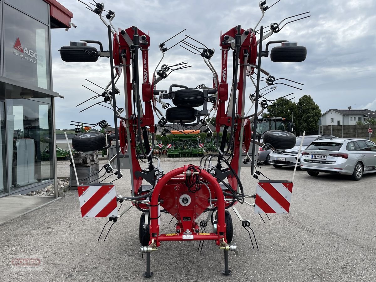 Kreiselheuer des Typs Fella Sanos 8608 DN, Neumaschine in Wieselburg Land (Bild 8)