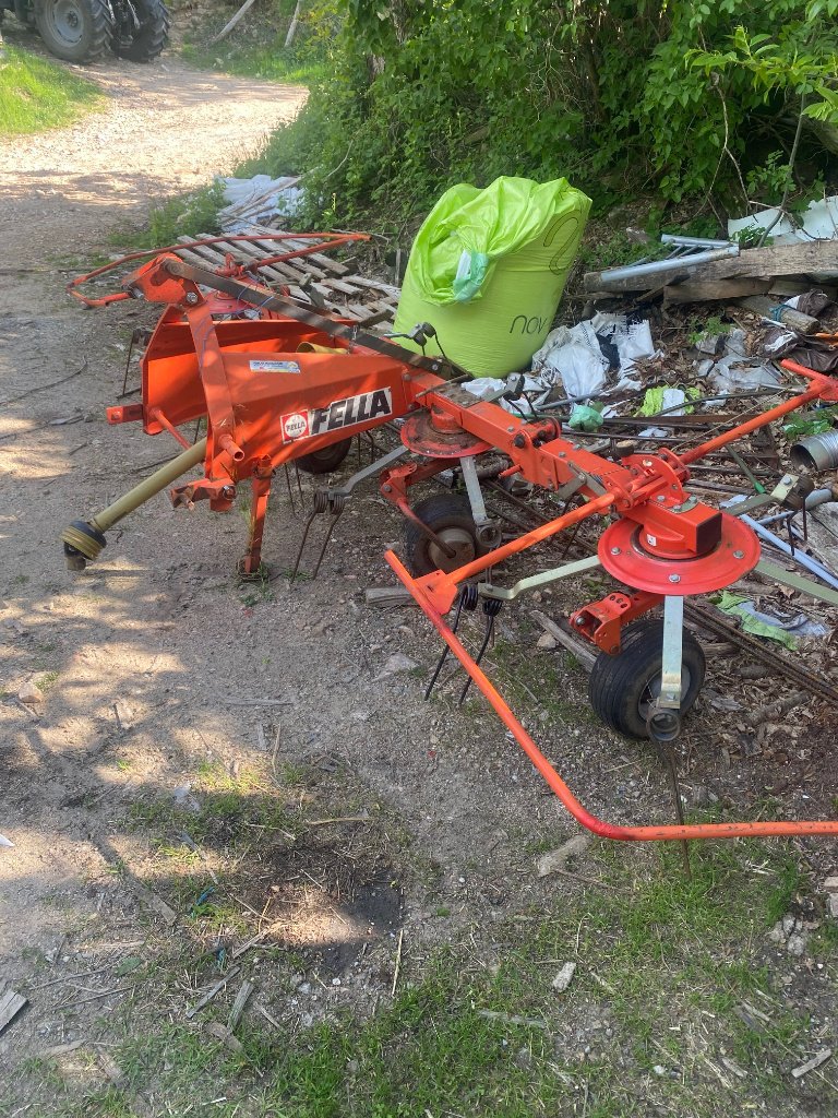 Kreiselheuer typu Fella TH 400 PS, Gebrauchtmaschine v VERNOUX EN VIVARAIS (Obrázek 1)