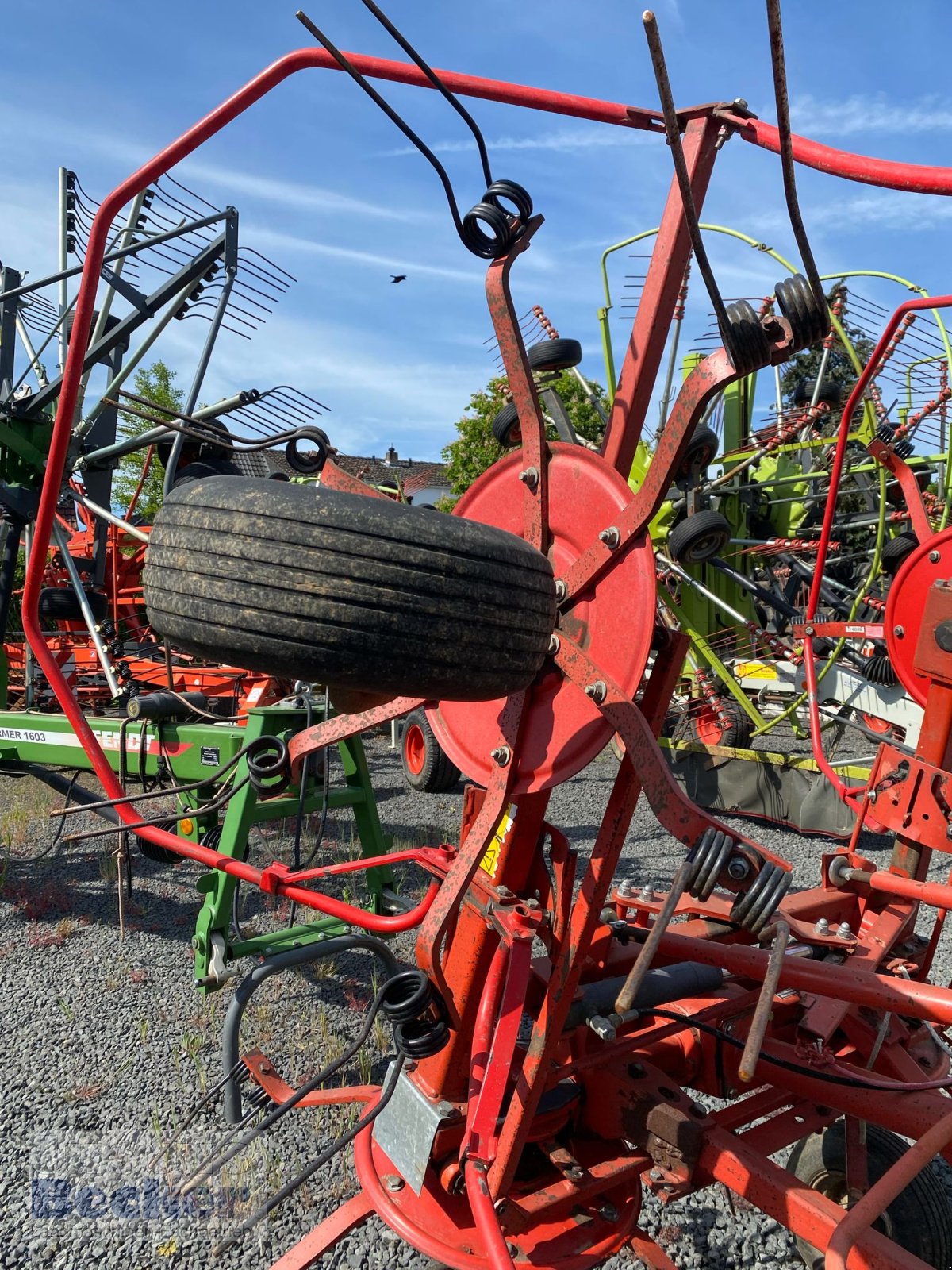 Kreiselheuer des Typs Fella TH 450 DHY, Gebrauchtmaschine in Weimar-Niederwalgern (Bild 4)