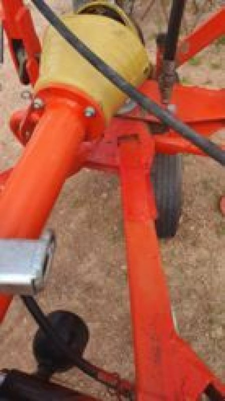 Kreiselheuer des Typs Fella TH 680 Hydro, Gebrauchtmaschine in CIVENS (Bild 5)