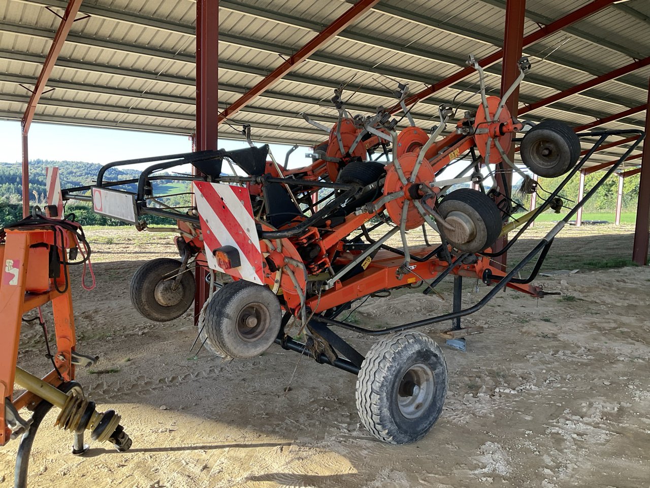 Kreiselheuer типа Fella TH 900 T, Gebrauchtmaschine в MORLHON LE HAUT (Фотография 3)