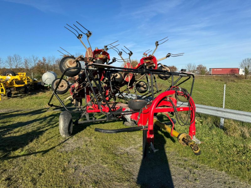 Kreiselheuer of the type Fella TH901 trans, Gebrauchtmaschine in GUERET (Picture 1)