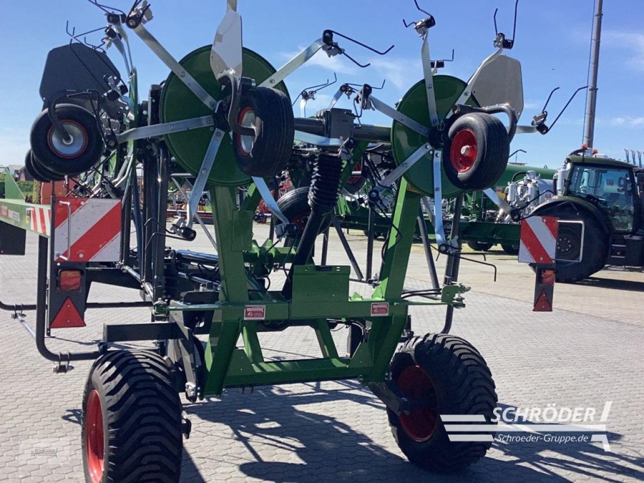 Kreiselheuer Türe ait Fendt LOTUS 1250 T, Neumaschine içinde Norden (resim 10)