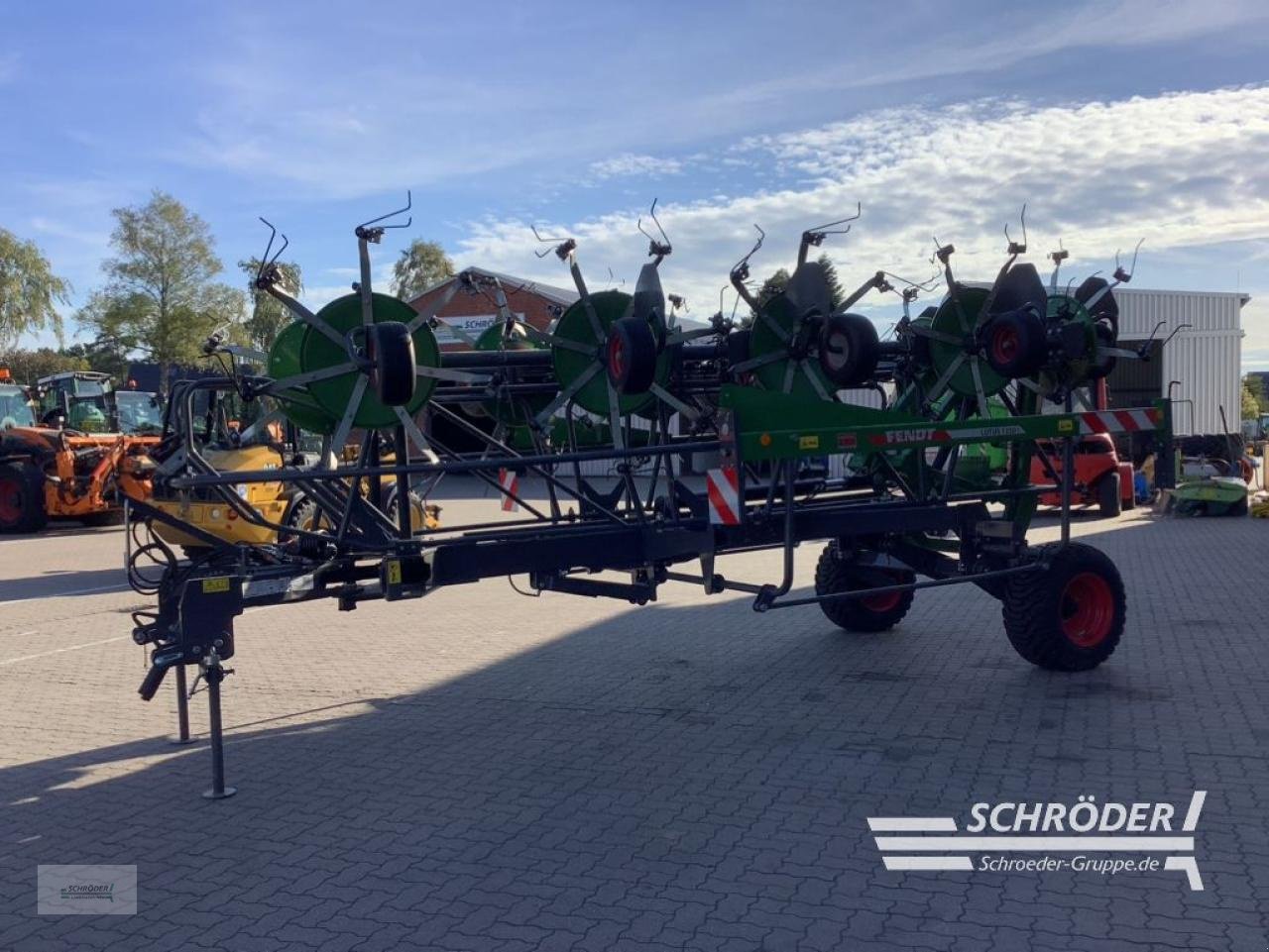 Kreiselheuer типа Fendt LOTUS 1250 T, Neumaschine в Wittmund (Фотография 3)