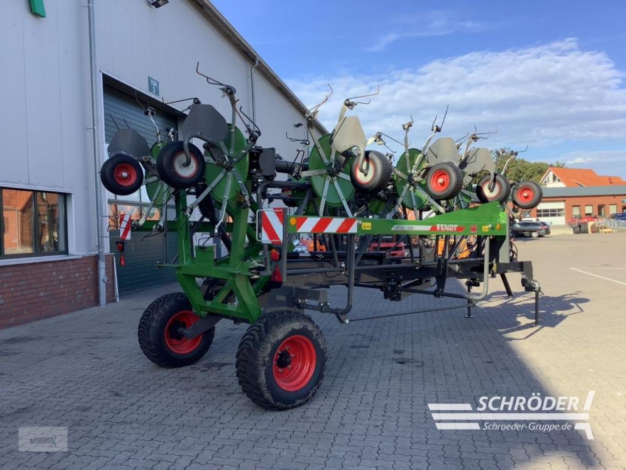 Kreiselheuer типа Fendt LOTUS 1250 T, Neumaschine в Wittmund (Фотография 5)