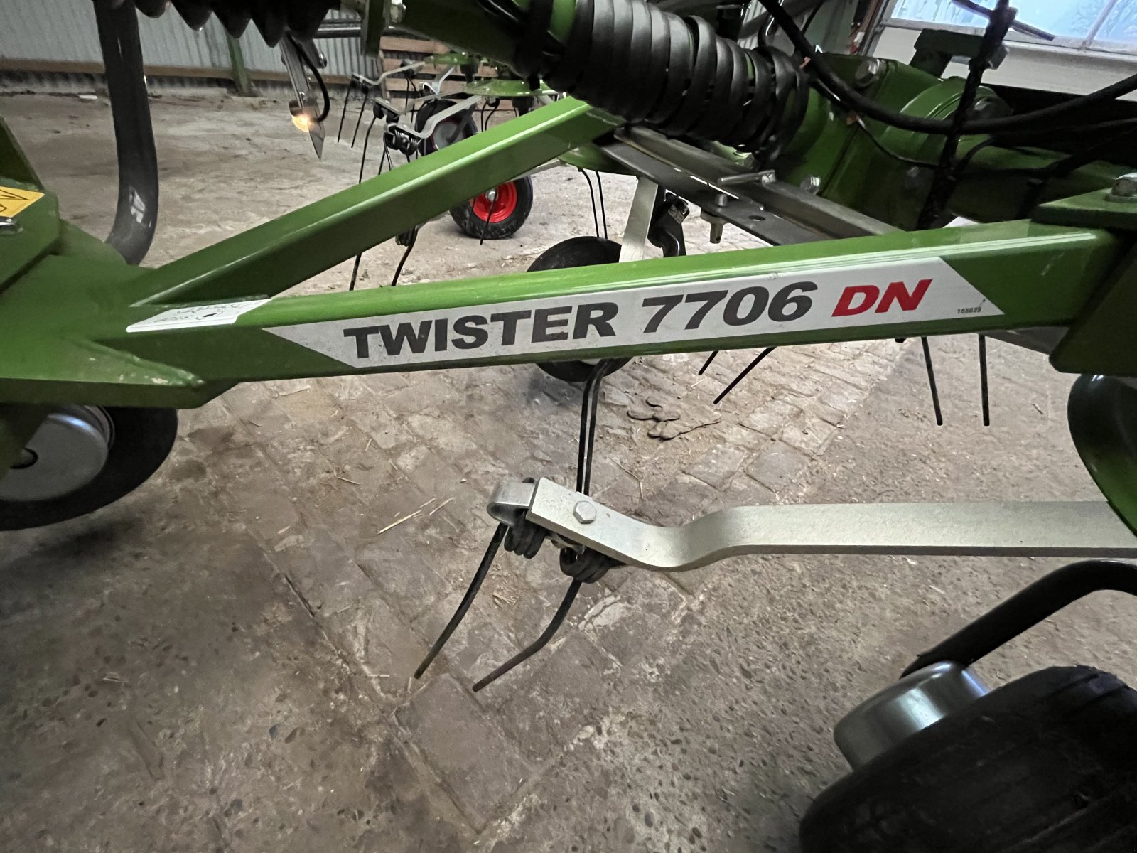 Kreiselheuer des Typs Fendt Neuer Twister 7706 DN, Neumaschine in Jemgum (Bild 5)