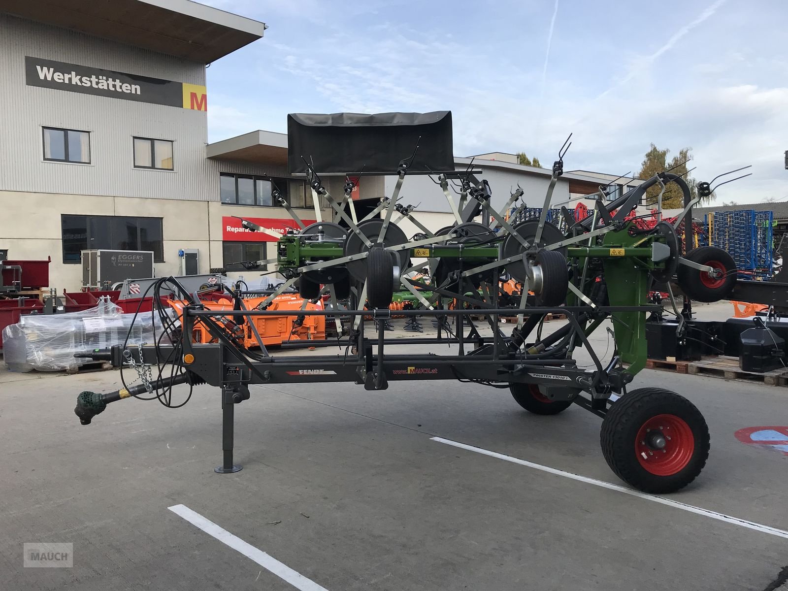 Kreiselheuer des Typs Fendt Twister 13010 T, Neumaschine in Burgkirchen (Bild 5)