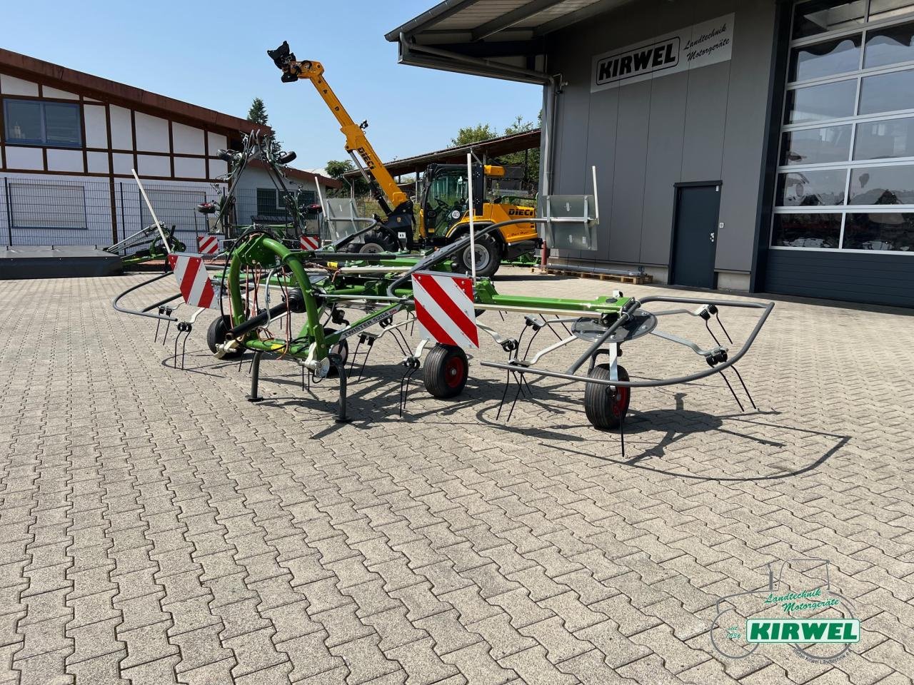 Kreiselheuer des Typs Fendt Twister 5204, Neumaschine in Blankenheim (Bild 5)