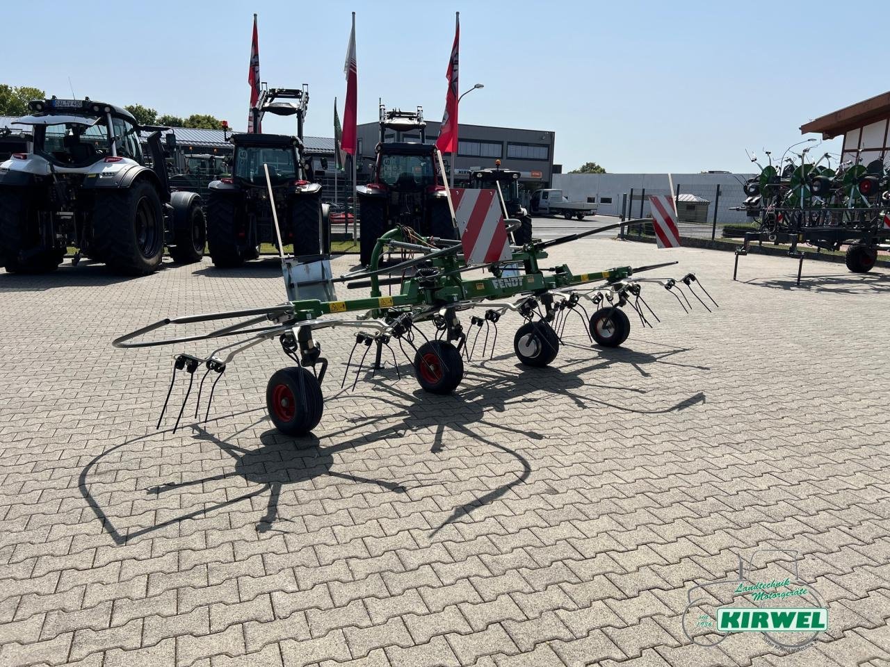 Kreiselheuer des Typs Fendt Twister 5204, Neumaschine in Blankenheim (Bild 10)