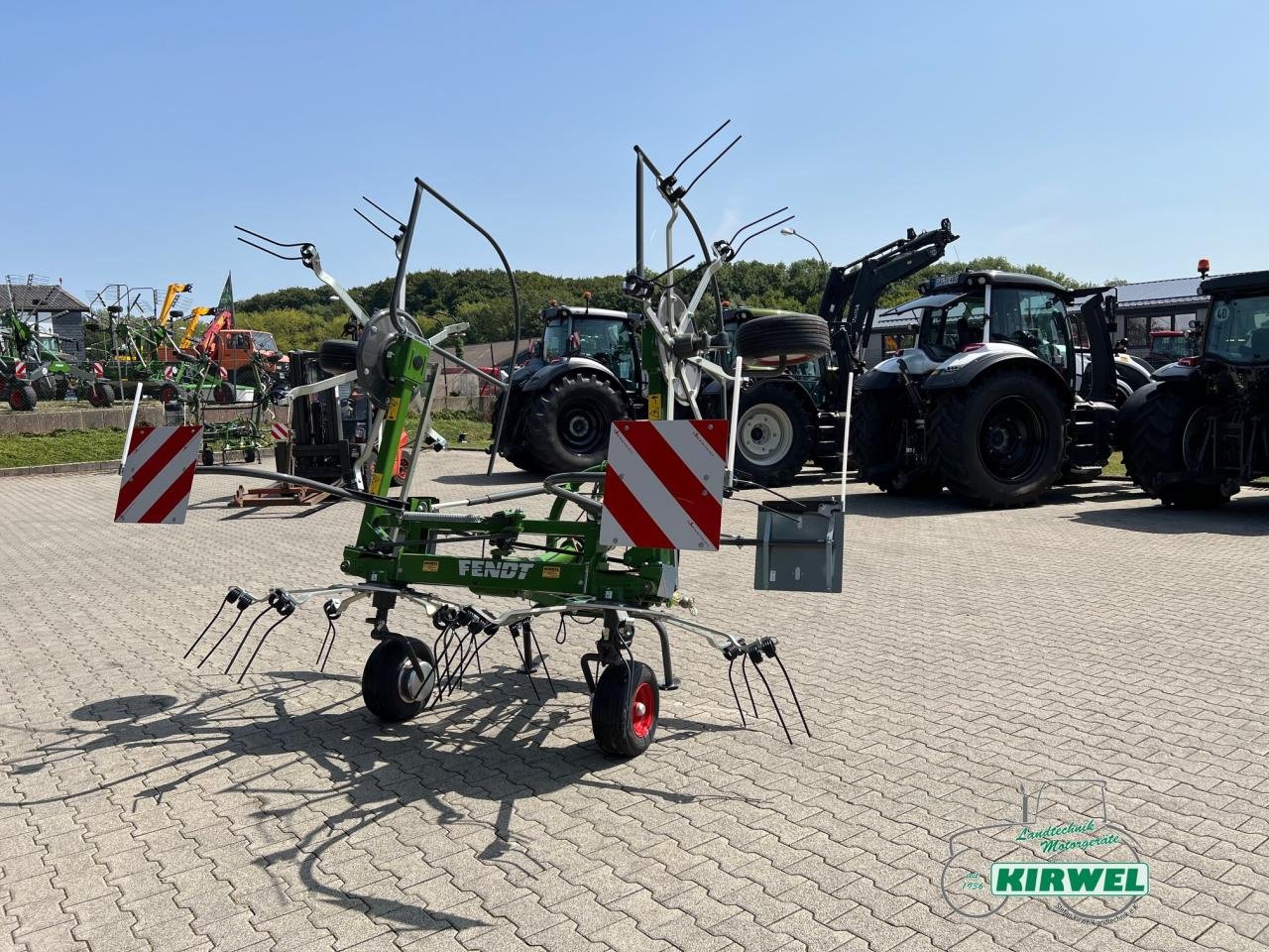 Kreiselheuer des Typs Fendt Twister 5204, Neumaschine in Blankenheim (Bild 11)