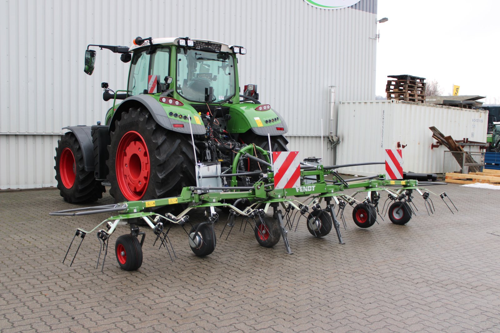 Kreiselheuer des Typs Fendt Twister 6606 DN, Neumaschine in Holle- Grasdorf (Bild 3)