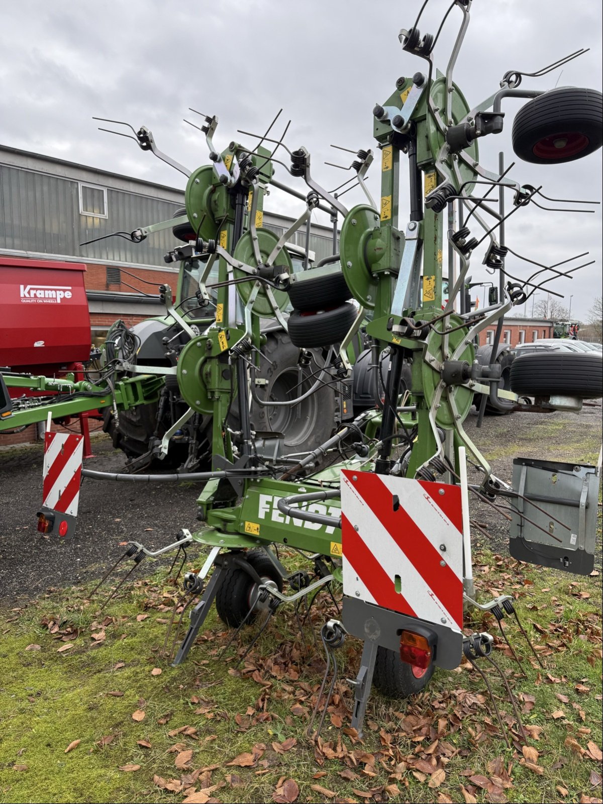 Kreiselheuer типа Fendt Twister 8608 DN, Gebrauchtmaschine в Elmenhorst-Lanken (Фотография 1)