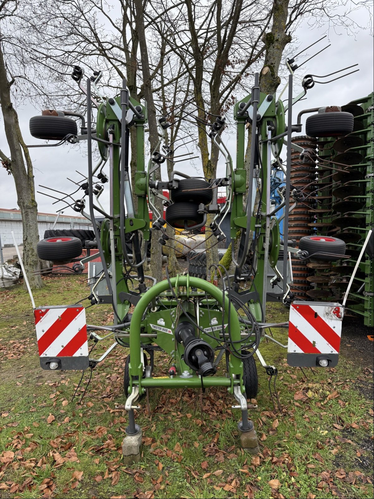 Kreiselheuer za tip Fendt Twister 8608 DN, Gebrauchtmaschine u Elmenhorst-Lanken (Slika 2)