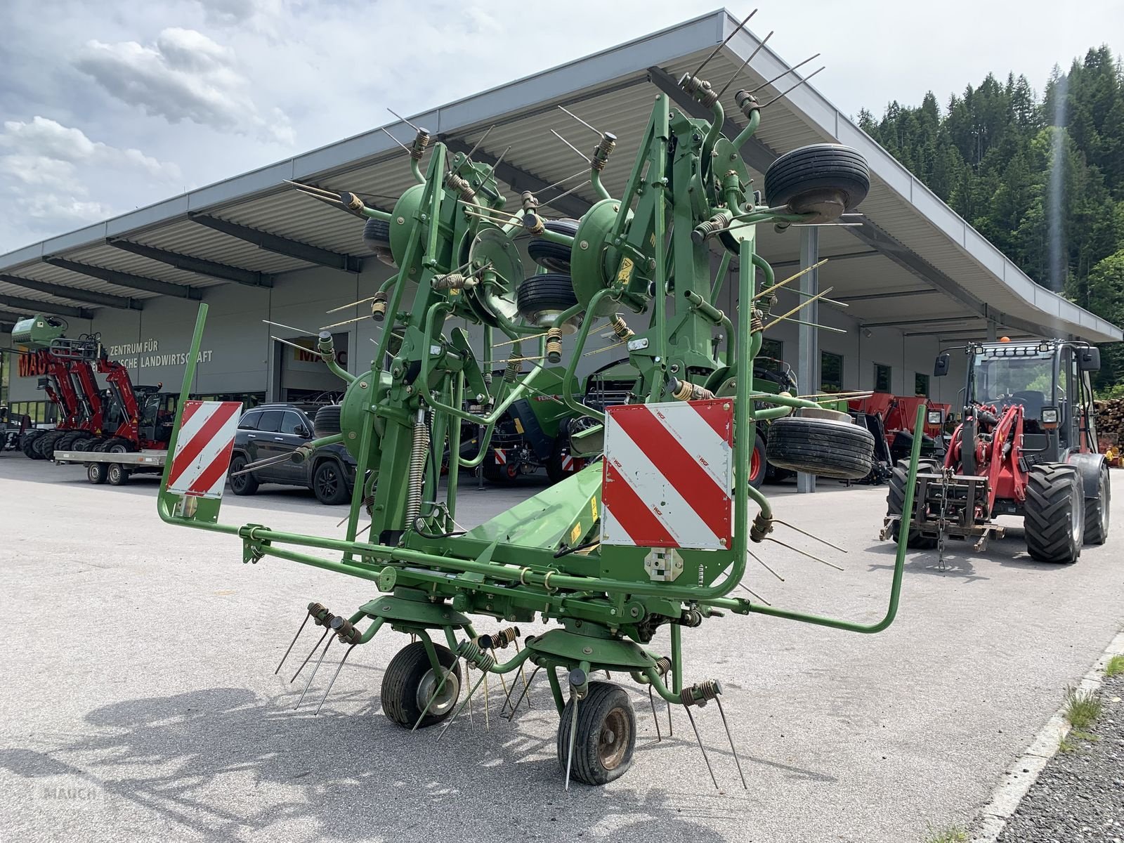 Kreiselheuer des Typs Krone Heuer KW 7.92/8, Gebrauchtmaschine in Eben (Bild 7)