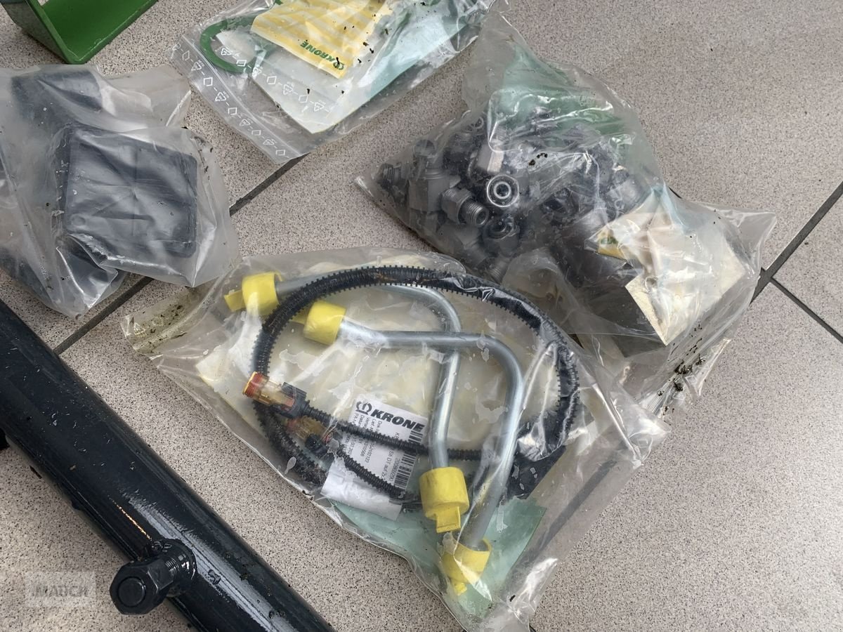 Kreiselheuer des Typs Krone Hydraulische Vorgewendestellung (B450), Neumaschine in Eben (Bild 4)