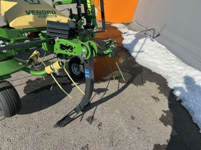 Kreiselheuer of the type Krone Kreisler Vendro 420 Highland, Neumaschine in Tamsweg (Picture 12)