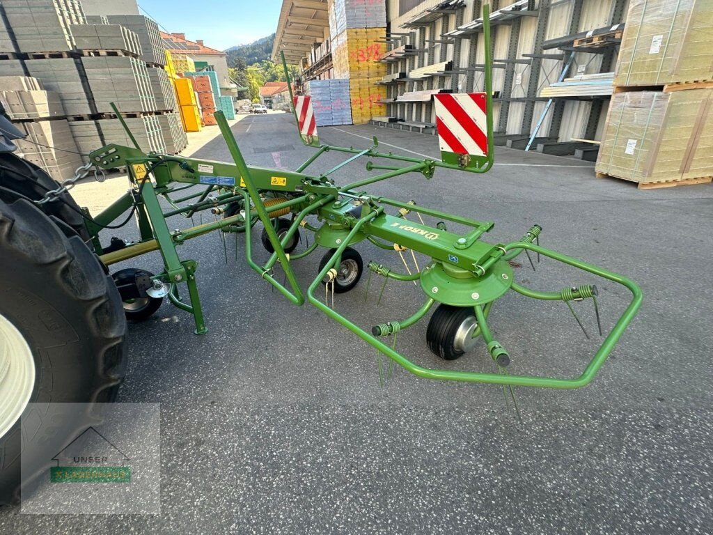Kreiselheuer des Typs Krone KW 4.62/4, Gebrauchtmaschine in Schlitters (Bild 4)