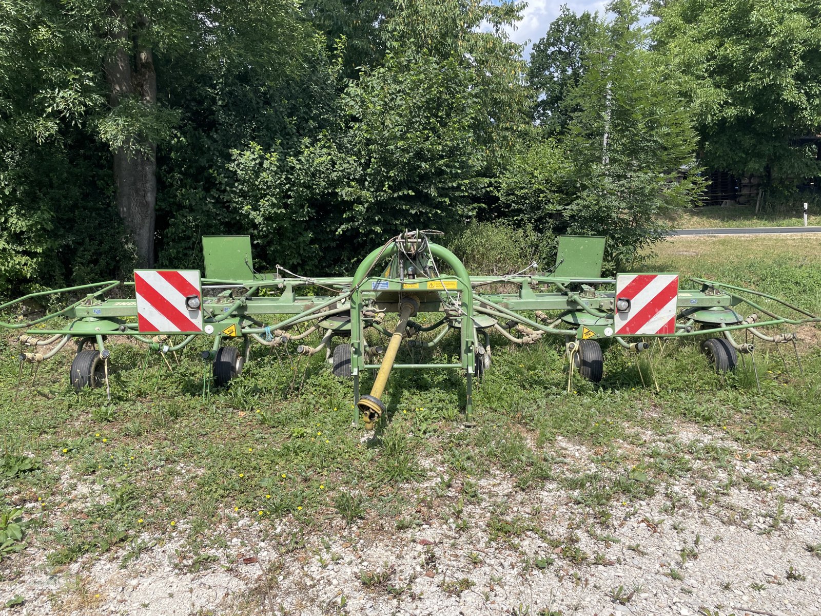 Kreiselheuer des Typs Krone KW 6.40/6, Gebrauchtmaschine in Hersbruck (Bild 3)